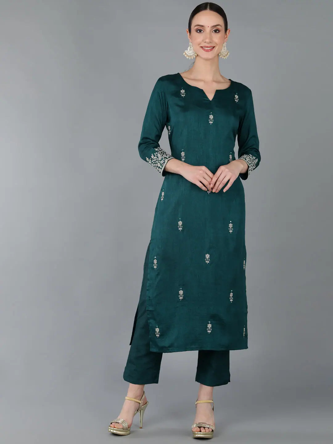 Ahika Women Silk Blend Yoke Design Kurta-VKSET1376_XS