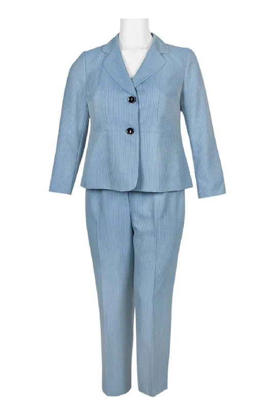 Evan Picone Notched Collar Two Button Long Sleeve Twill Pant Suit (Plus Size)