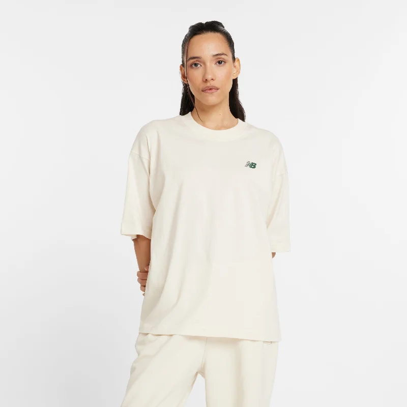 New Balance Women's Graphic Oversized Jersey T-Shirt